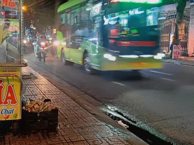 Bán nhà mặt tiền đông hưng thuận, quận 12 - kinh doanh sầm uất, giá 4,x tỷ - đang cho thuê 4