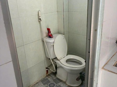 Nhà cho thuê Hoàng Diệu 2, P. Linh Chiểu hẻm ô tô,SD 80m2 Có 2PN 1WC 9tr/tháng 2