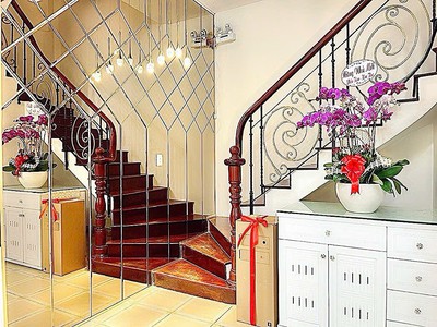 Bán biẹt thự mini kiến trúc kiểu pháp đẹp sang chảnh đ.đặng dung, quận 1 - ngang lớn 7m 8m liên 2
