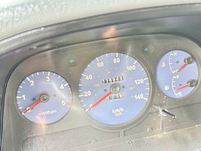 Bán xe k165 đời 2016,tải 2t4 thùng mui bạt,xe chính chủ chạy 11 vạn,máy zin 16