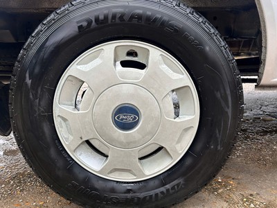 Bán xe ford Transit 16 chỗ ,đời 2017 ,xe chở chuyên gia Hàn Quốc,biển LD đã rút hồ sơ cầm tay 6