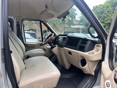 Bán xe ford Transit 16 chỗ ,đời 2017 ,xe chở chuyên gia Hàn Quốc,biển LD đã rút hồ sơ cầm tay 15