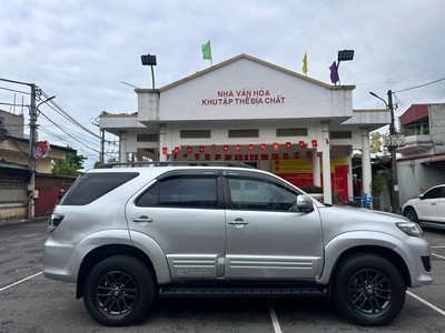 Bán Fortuner đời 2015 moden 2016 động cơ 2.7 số tự động,một cầu,tên công ty đã rút hồ sơ cầm tay 1
