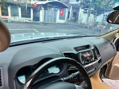 Bán Fortuner đời 2015 moden 2016 động cơ 2.7 số tự động,một cầu,tên công ty đã rút hồ sơ cầm tay 10