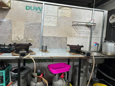 Sang nhượng quán lẩu gà lá é - vị trí đẹp, khách quen ổn định địa chỉ: 106a, đường sô 2, phường 2