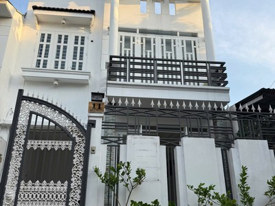 Chính chủ cần bán đất biệt thự đối diện công viên phúc lộc thọ phong phú 5 0