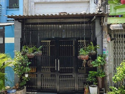 Nhà 45M2 4x11 hẻm 5m bên hông trường Kim Đồng giá 4.65 TỶ 0