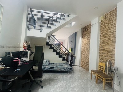 Bán nhà 316m2, 2 tầng, đường hàng tre, phường long thạnh mỹ, q.9, thủ đức, tp hcm, giá 14.9 tỷ. 0