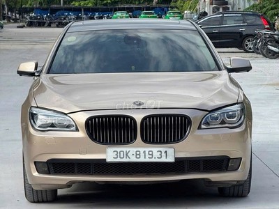 BMW 750Li xDrive F02 2009 Vàng cát Mỹ 0