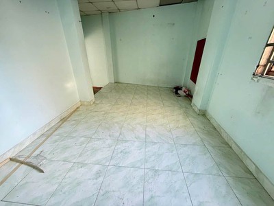 CHO THUÊ Nhà mặt tiền đường số, P. LINH ĐÔNG, Trệt lầu    2PN 3WC, Sân oto   9TR/THÁNG 6