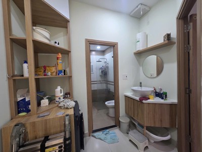 Hẻm Xe Tải Sát Mặt Tiền Nguyễn Thị Định Q2 Nhà 2 Tầng 70m2 2PN 2WC 1