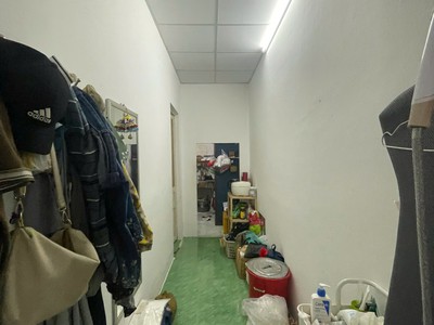 Cho thuê nhà Mặt tiền Đường số, P. LINH ĐÔNG 2PN 3WC, Sân đậu oto Giá 9TR/THÁNG 0