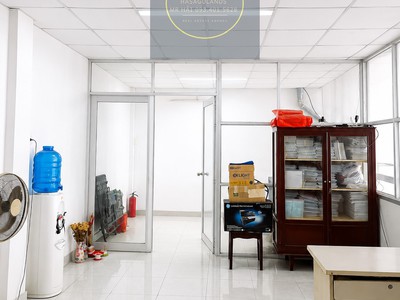Cho thuê nhà mặt tiền nb độc lập 202m , ngang lớn 9m, 35triệu 3
