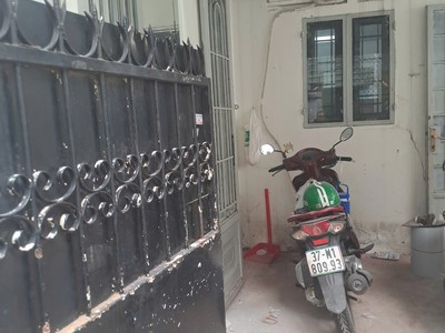 Cho thuê nhà hẻm đường 16, P. LINH CHIỂU Ngay ĐH NGÂN HÀNG 40m2 có 1PN 1wc 5,5TR/THÁNG 0
