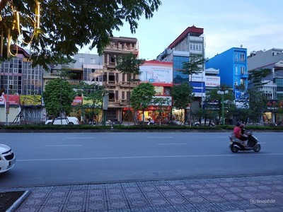 Mặt Phố Khu Trần Khát Trần Mặt Tiền 8M 106 Tỷ Vỉa Hè rộng View Hồ View công viên 0
