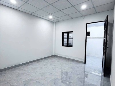 Cho thuê nhà hẻm Xe Tải đường số 30, P. Linh Đông - Hẻm xe tải, sân Rộng 100m2, 3pn 3wc 2