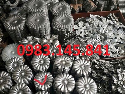 Hoa cúc dập 3 phân đến 12 phân cho từng mẫu sắt 0