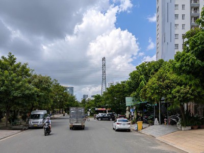 Cực hiếm đất mặt tiền đường phú thuận, kdc nam long 4x20m chỉ 10 tỷ 1