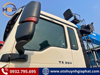 Xe tải Howo 4 chân gắn cẩu 20 tấn cabin TX350 1