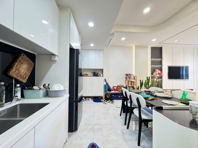 80m2 - Giá 6.3 tỷ All in - 2PN2WC full nội thất Celesta Rise 2