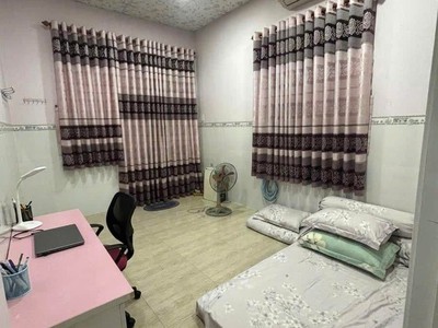Cho thuê nhà đường 13, P. Linh chiểu   2PN 2WC   SD 80M    Có nội thất Giá  9,5tr/tháng 4