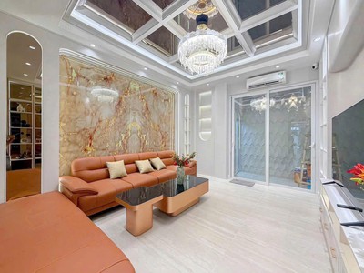 Giảm mạnh 2 tỷ, nhà phố cạnh vimcom, 5 tầng, có thang máy, đầy đủ nội thất cao cấp 3