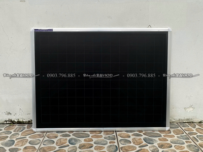 Bảng đen viết phấn Poly Taiwan treo tường kẻ ô ly vuông 5cm 0