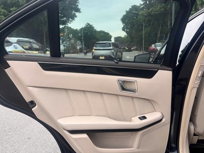 Bán Mercedes-Benz E250 AMG đời 2015 9
