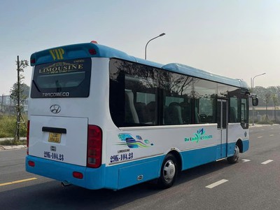 Bán Hyundai Tracomeco 29 chỗ thân rộng đời 2019.Xe đẹp máy nguyên 4