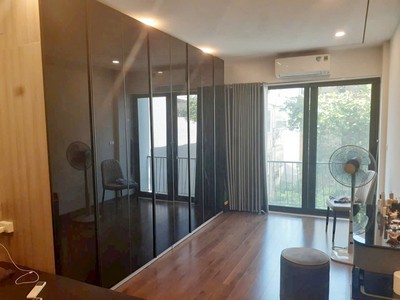 Hiếm  Chính Chủ Bán Đất Lô Góc Đông Dư 39m2: 2 Mặt Thoáng - Ô TÔ Nhỏ Vào Tận Đất 2