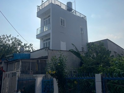 Cho thuê nhà đường số 6, P. Linh Tây 58M 4PN 3WC 1 TRỆT 2 LẦU 14TR/THÁNG 11