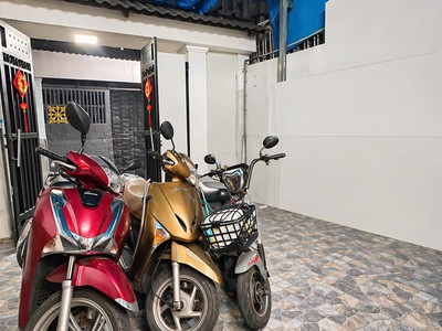 Cho thuê nhà đường số 6, P. Linh Tây 58M 4PN 3WC 1 TRỆT 2 LẦU 14TR/THÁNG 2