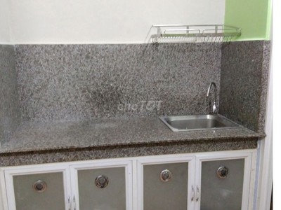 Cho thuê căn hộ mini 1 người, giờ giấc tự do, giá chỉ hơn 2tr/tháng, gần ĐH Văn Lang 3