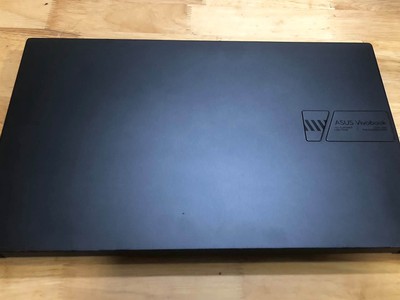 Laptop Asus Vivobook M3504YA Ryzen 5 7530U RAM 16GB SSD 512GB VGA Rời Màn 15.6 OLED Full HD Máy Đẹp 1