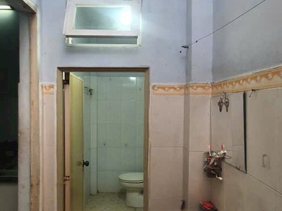 Cho thuê nhà cấp 4 Đường số 9 p. Linh Tây. Có gác gồm 2pn1wc, Sơn sửa mới - Giá 8tr/tháng 3