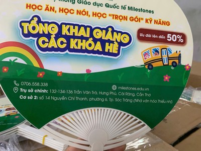 Quạt Nhựa In Logo Theo Yêu Cầu- Qùa Tặng Quảng Bá Thương Hiệu 3