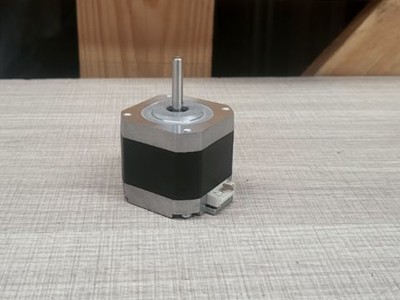 Ứng dụng thực tế của động cơ bước trong ngành tự động hóa 0