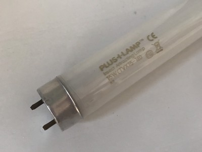 Bóng đèn thu hút côn trùng 15W Pluslamp 1