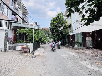 Bán đất mặt tiền kdc đồng bộ phù hợp xây chdv giá chỉ 8.4 tỷ 2