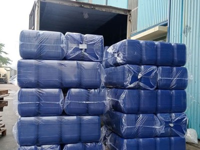 Can nhựa háo chất 4