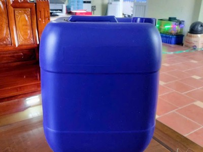 Can nhựa háo chất 5