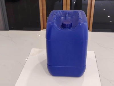 Can nhựa háo chất 2