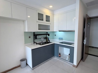 Cho thuê căn hộ vinhomes central park   2pn   view trực diện vinschool   tầng thấp, giá 23 1