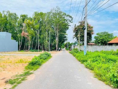 Đất an ngãi, đã có sổ công chứng liền trong ngày  diện tích: 5 17m, vị trí đẹp chỉ có 580 triệu 0