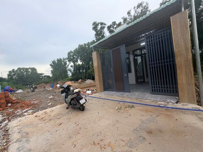 Đất an ngãi, đã có sổ công chứng liền trong ngày  diện tích: 5 17m, vị trí đẹp chỉ có 580 triệu 3