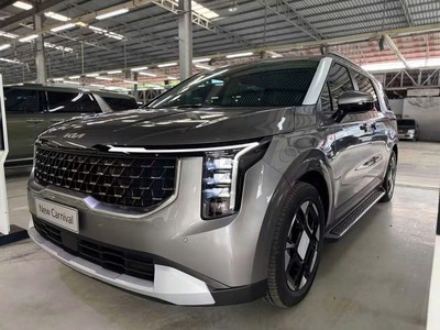 Em còn duy nhất 01 Xe KIA CARNIVAL LUXURY VIN 2025 mới 100 ưu đãi lên tới 150 triệu 0