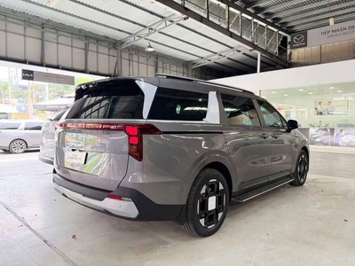 Em còn duy nhất 01 Xe KIA CARNIVAL LUXURY VIN 2025 mới 100 ưu đãi lên tới 150 triệu 2