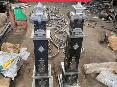 Trụ lan can sắt vuông 75 120 3