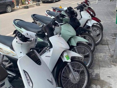 Thuê xe máy giá rẻ đời mới Đà Nẵng 0