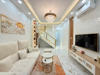 Bán Gấp Nhà Mới Đẹp 2 Mặt Hẻm Cách Mạng Tháng 8 Tân Bình 1